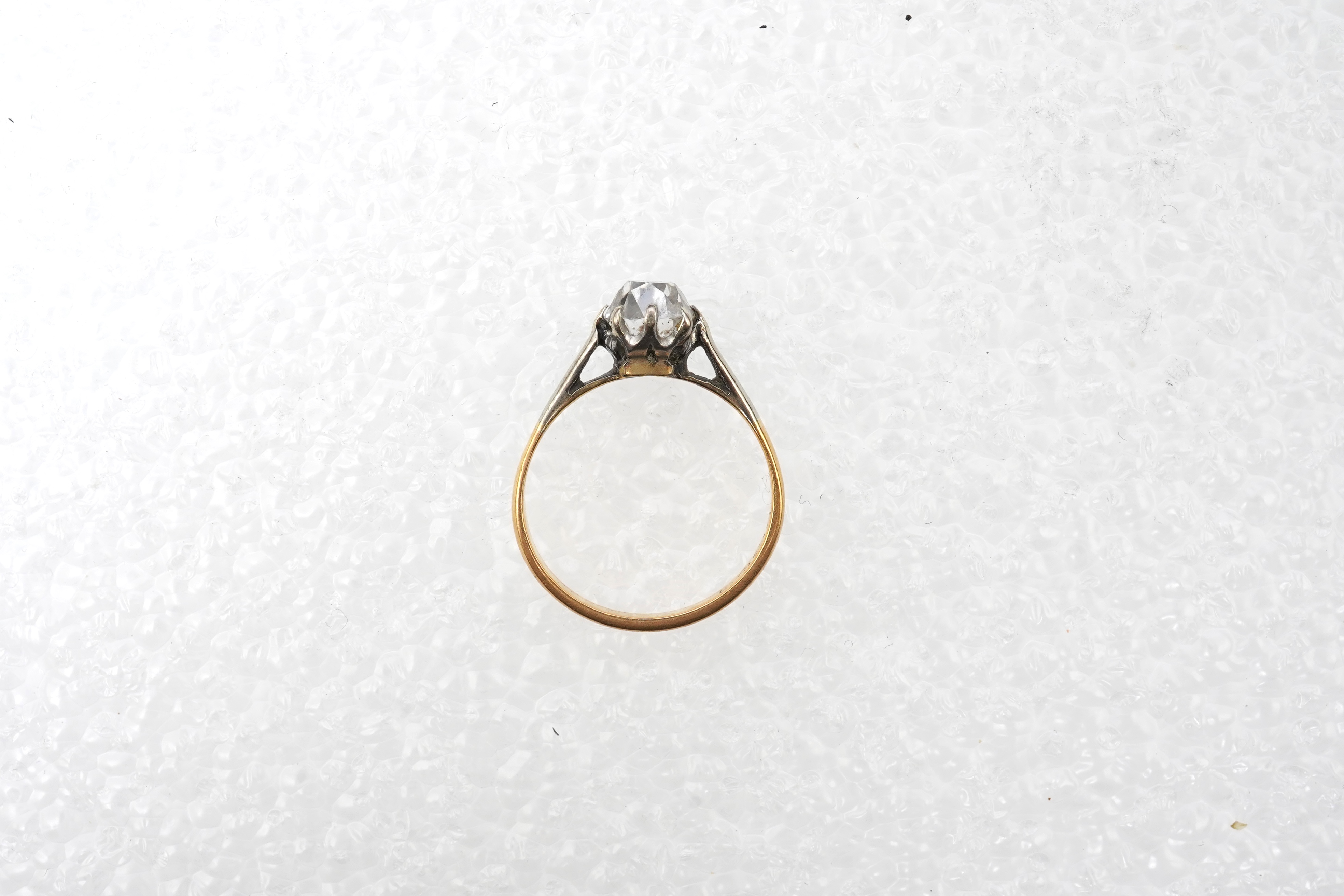 A diamond solitaire ring, early 20th century